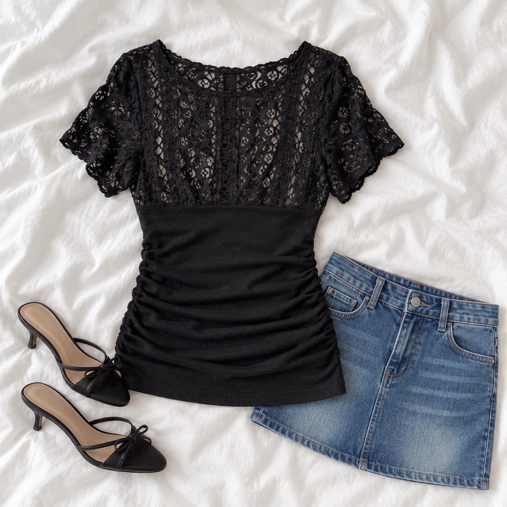 Y2K Heart Soul size large black lace short sleeve going out top